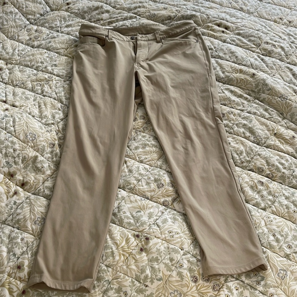 Lululemon ABC pants